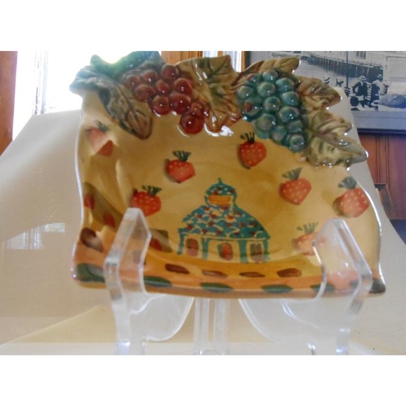 Italian Trinket Candy Dish with 2D Grapes and House Strawberry Motif - Picture 3 of 4